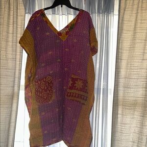 Kantha Bae  Emma top